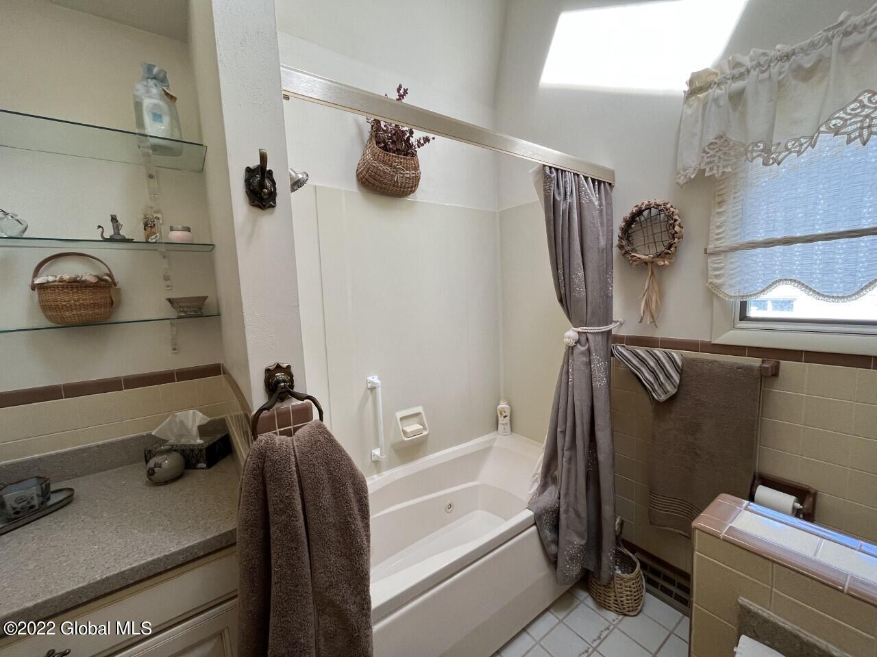 9 Bertone Drive Schenectady, NY 12306 - Photo 24 of 28 thumbnail_IMG_1471 (1)