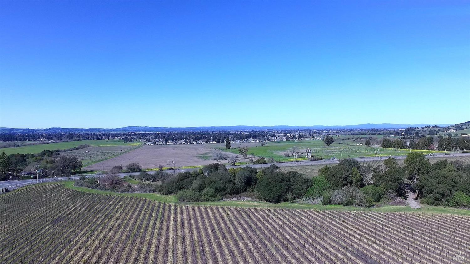 5655 Petaluma Hill Road Santa Rosa, CA 95404 - Photo 5 of 6