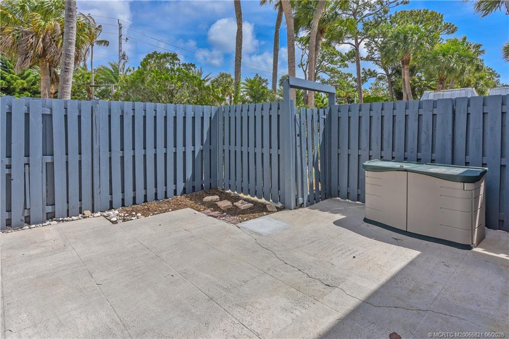 3802 Jefferson Street Stuart, FL 34997 - Photo 4 of 23