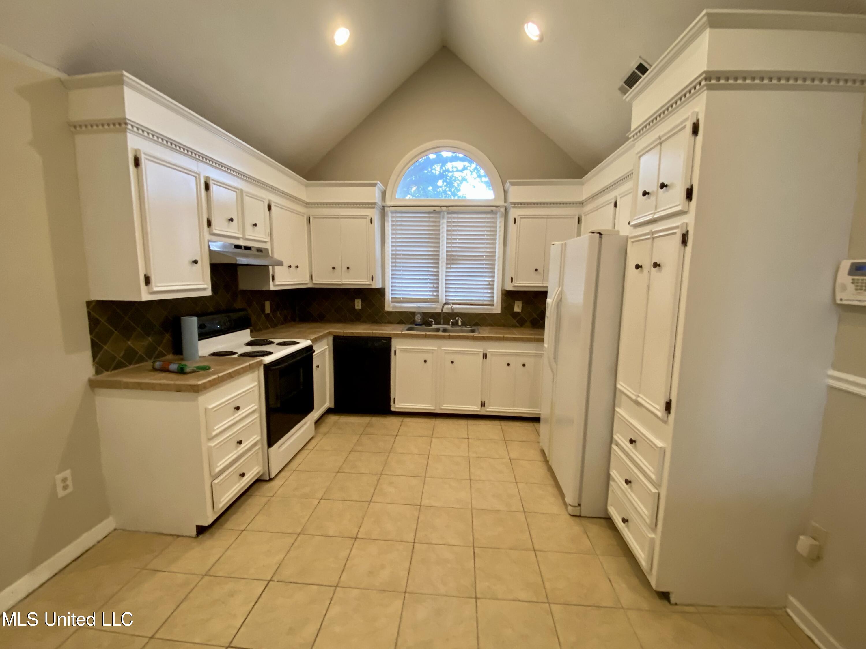 7170 Copper Ridge Drive Ridgeland, MS 39157 - Photo 5 of 14 IMG_2489