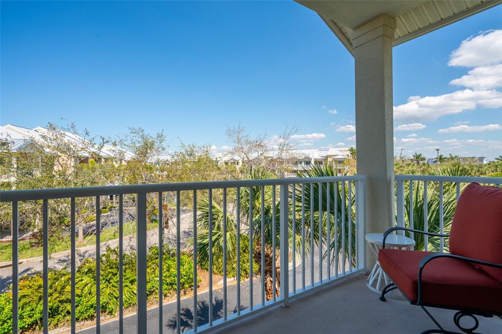 3230 Mangrove Point Drive Ruskin, FL 33570 - Photo 29 of 44 a view of balcony with furniture