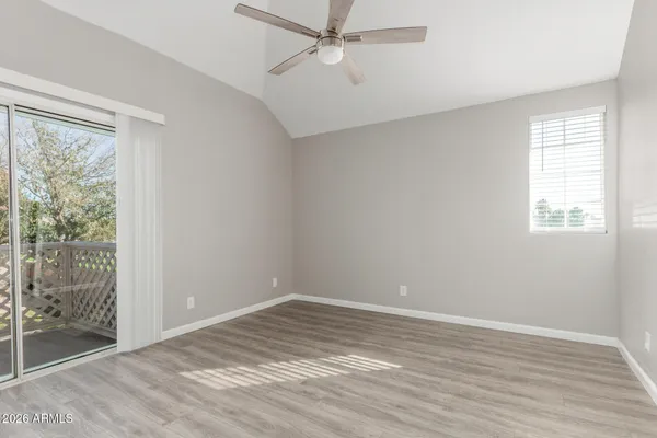 $259,995 | 1633 East Lakeside Drive, Unit 67, Gilbert, AZ 85234