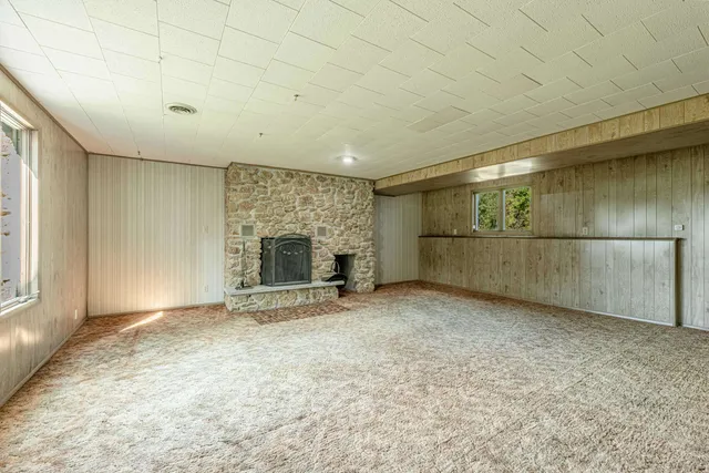 $436,900 | 7795 South Dublin Road, Gratiot, WI 53541