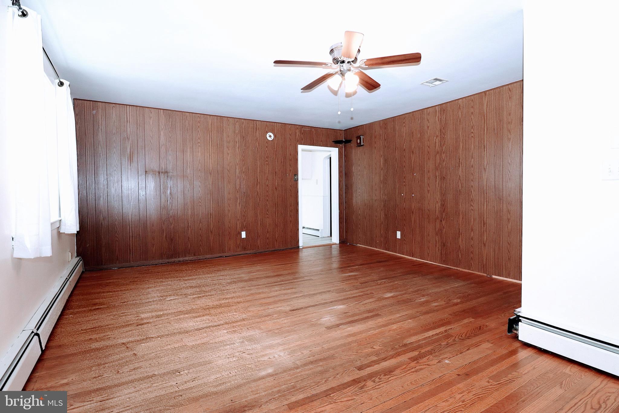 172 Harrison Street Emmaus, PA 18049 - Photo 4 of 26