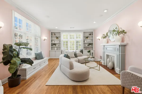 $1,695,000 | 4960 College View Avenue, Los Angeles, CA 90041