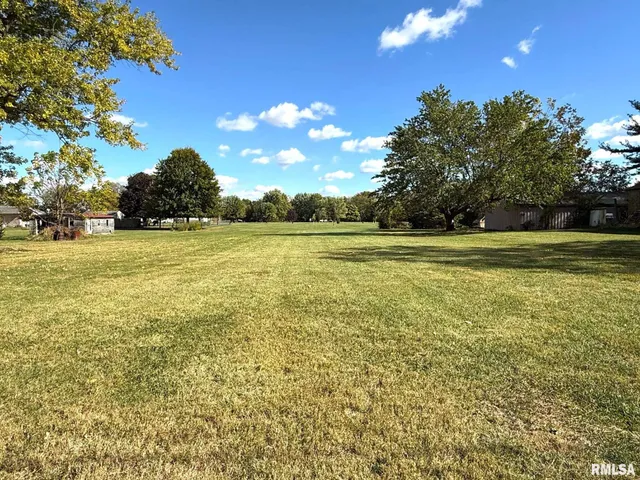 $10,000 | 500 East Victoria Street, Wataga, IL 61488