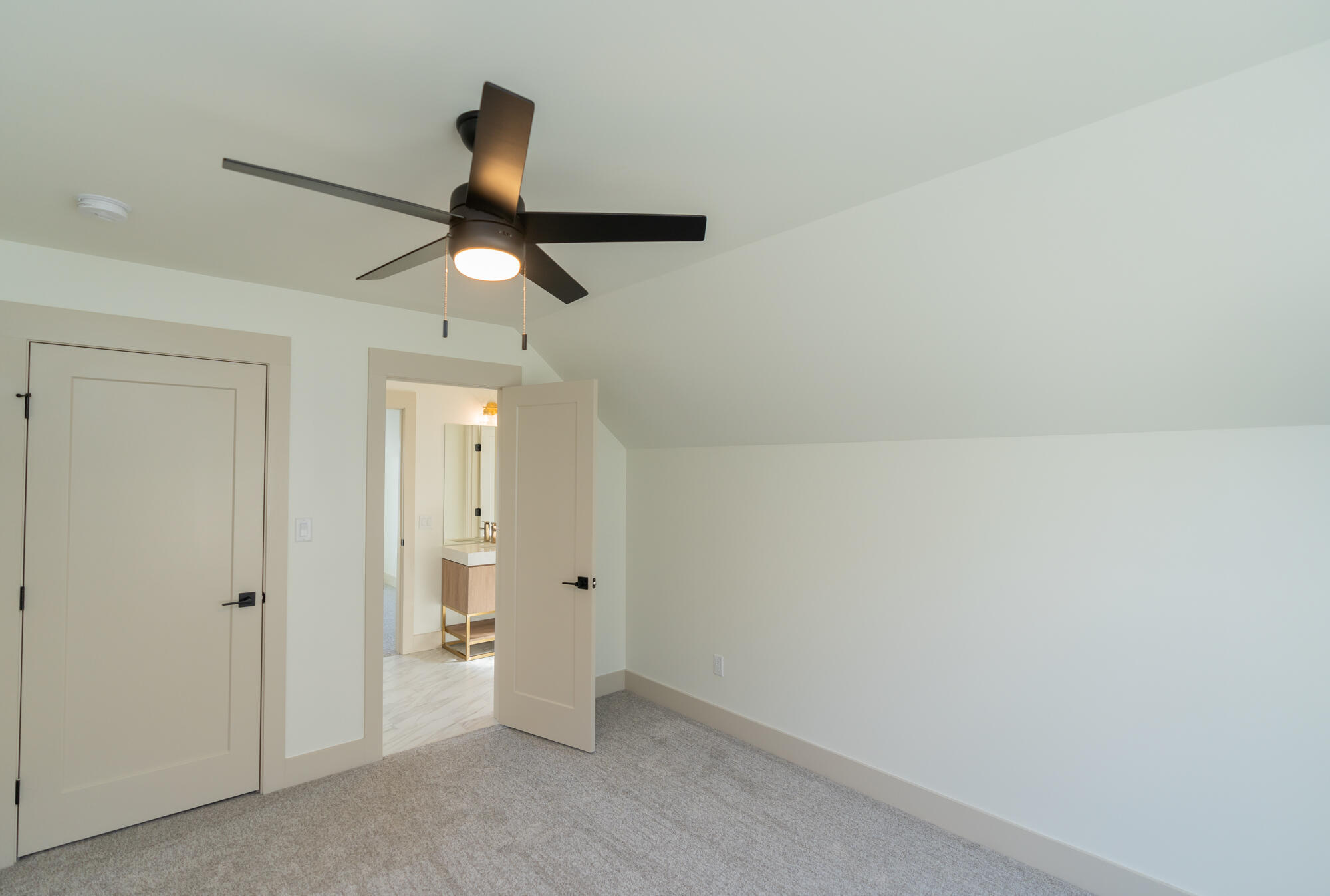 1702 East 13th Street Chattanooga, TN 37404 - Photo 54 of 68 1702e13th-45