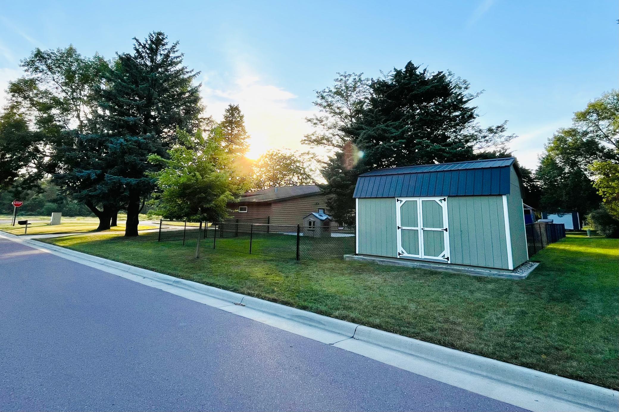 1500 River Road Windom, MN 56101 - Photo 2 of 26