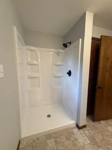 $219,000 | 1500 River Road, Windom, MN 56101