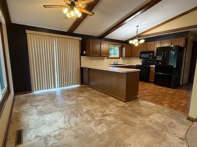 $219,000 | 1500 River Road, Windom, MN 56101