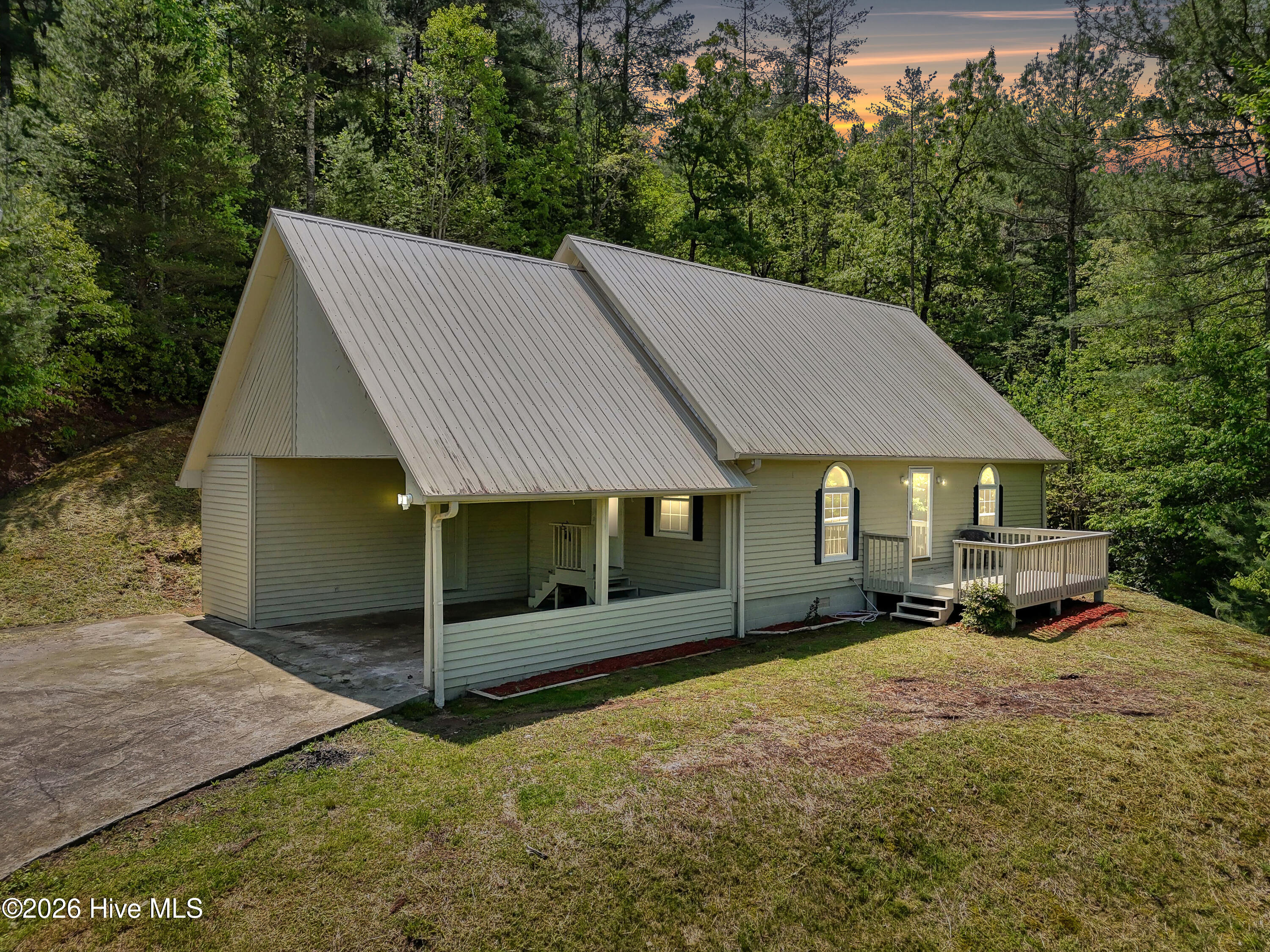 92 Ogreeta Road Murphy, NC 28906 - Photo 1 of 29