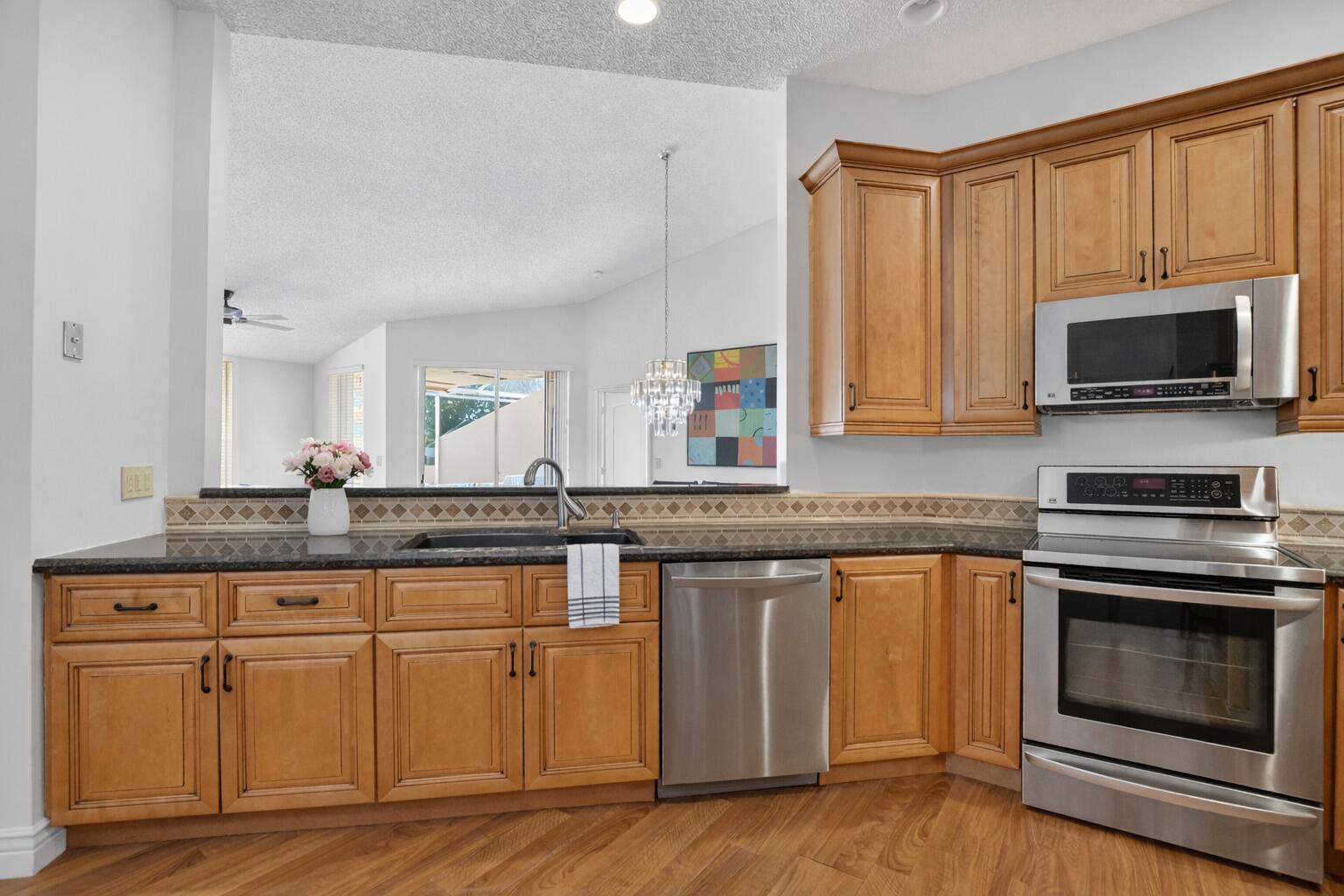 9635 Boca Gardens Circle North, Unit C Boca Raton, FL 33496 - Photo 6 of 30 Timeless Kitchen