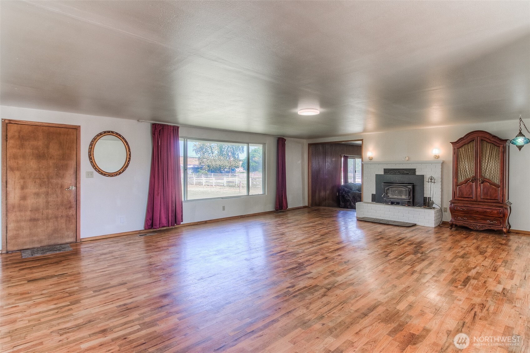 11704 Gilbert Road Yakima, WA 98903 - Photo 8 of 25
