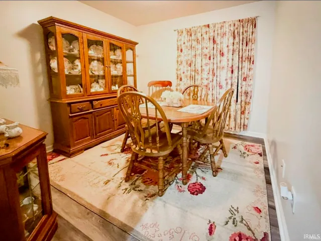 $264,900 | 182 West Cambridge Drive, Columbia City, IN 46725