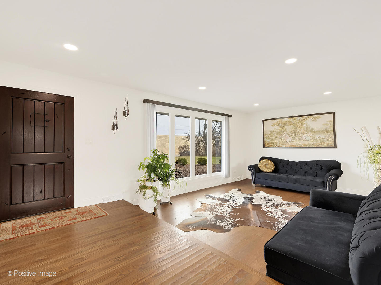 20-w065 South Frontage Road Lemont, IL 60439 - Photo 3 of 30 a living room with furniture and a window