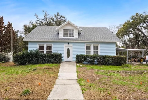 $299,900 | 212 Cassady Street, Umatilla, FL 32784