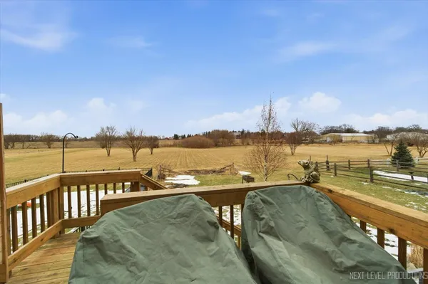 $305,000 | 247 West Dekalb Drive, Maple Park, IL 60151