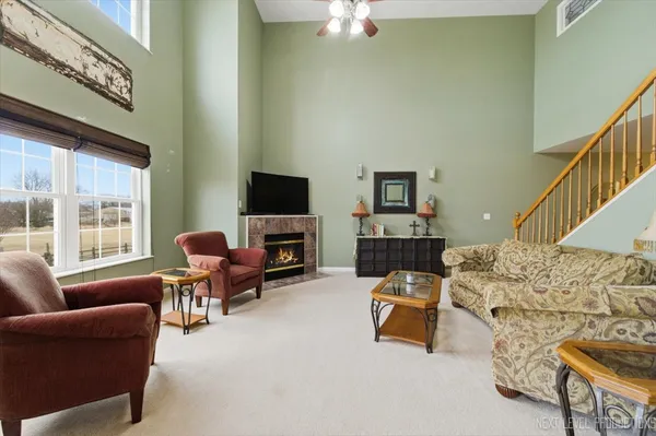 $305,000 | 247 West Dekalb Drive, Maple Park, IL 60151