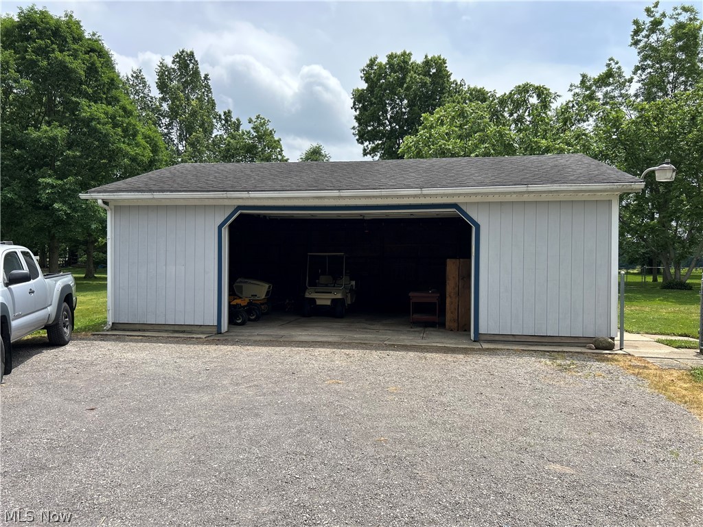 4330 Laubert Road Atwater, OH 44201 - Photo 3 of 16