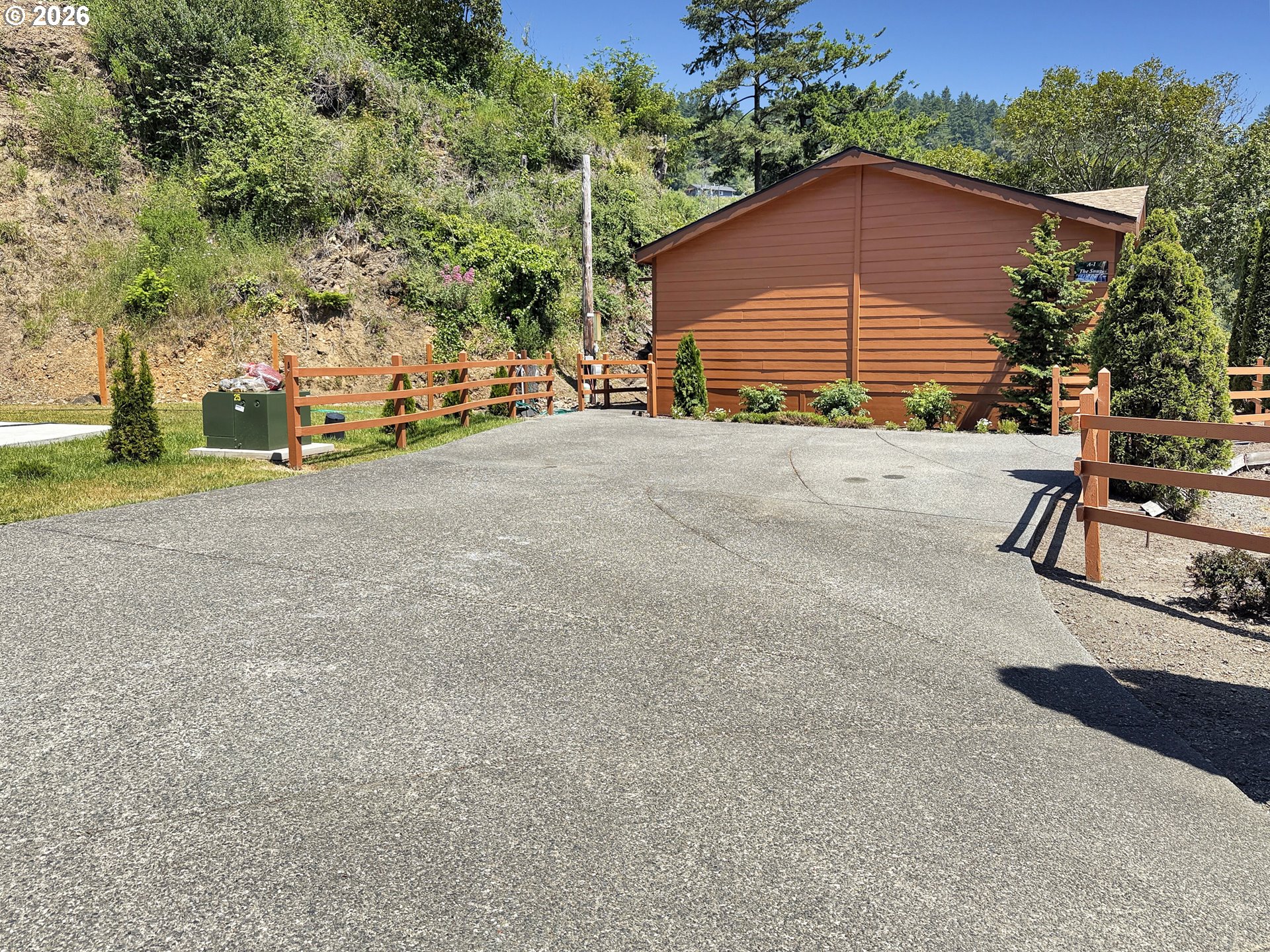 97748 North Bank Chetco River Road, Unit A1 Brookings, OR 97415 - Photo 38 of 45 Parking