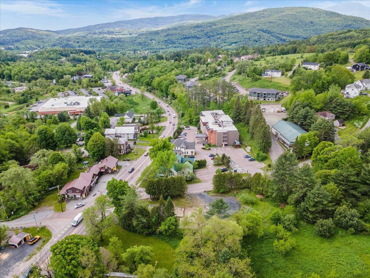 20 Crossroad Waterbury, VT 05676 - Photo 5 of 9