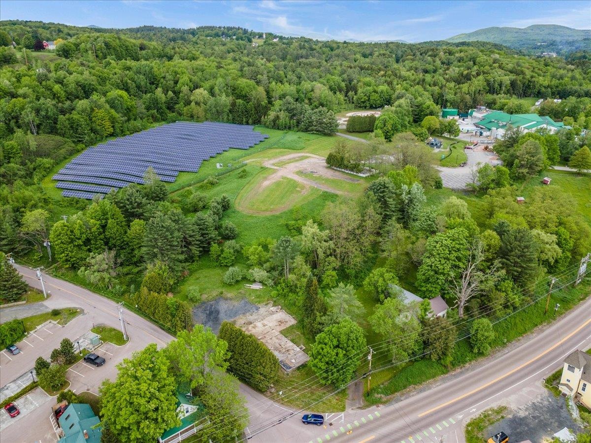 20 Crossroad Waterbury, VT 05676 - Photo 8 of 9