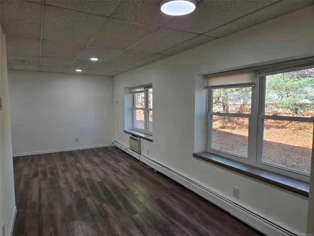 $2,100 | 119 Crooked Hill Road, Unit 104, Pearl River, NY 10965