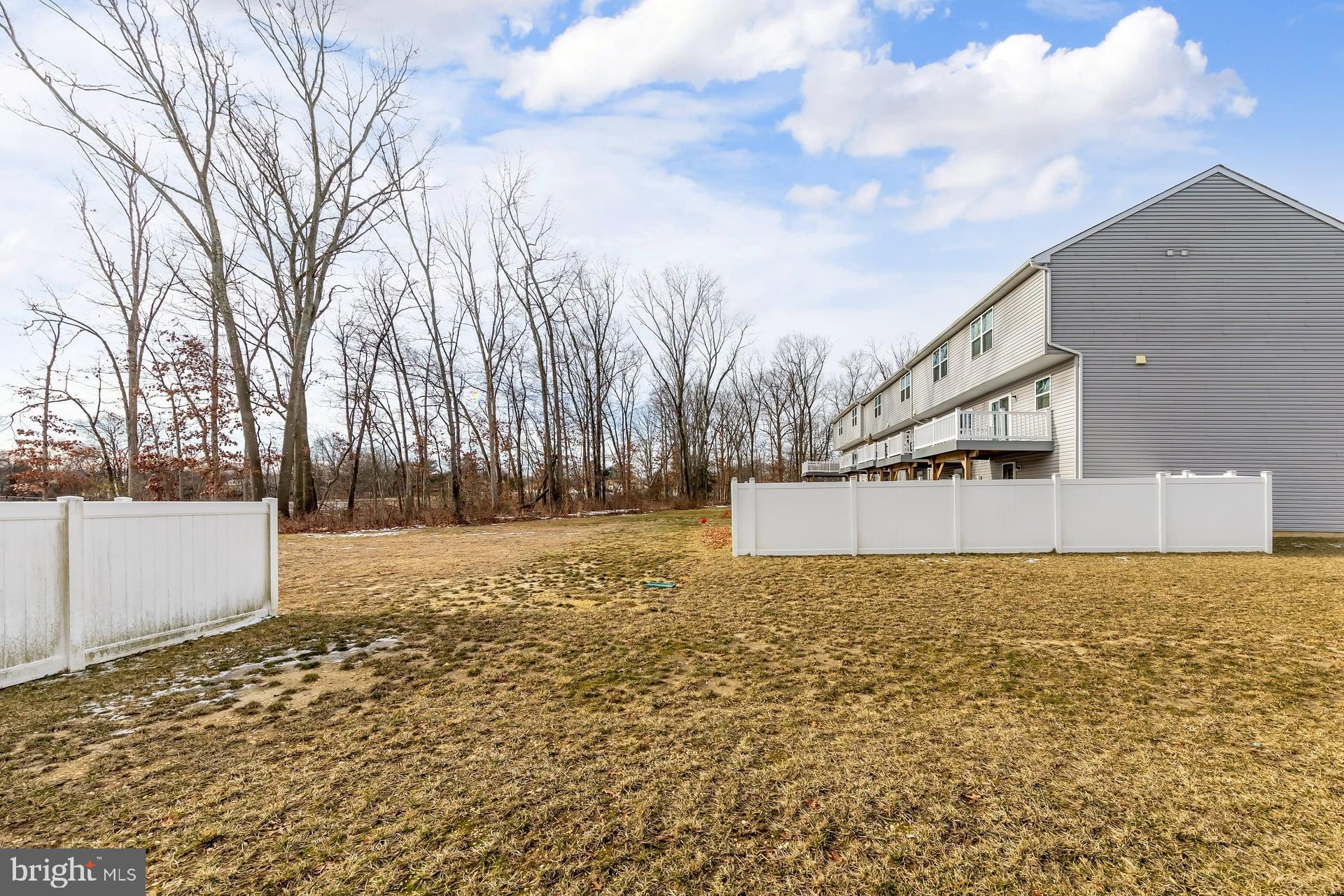 240 Rothberg Drive Williamstown, NJ 08094 - Photo 5 of 24