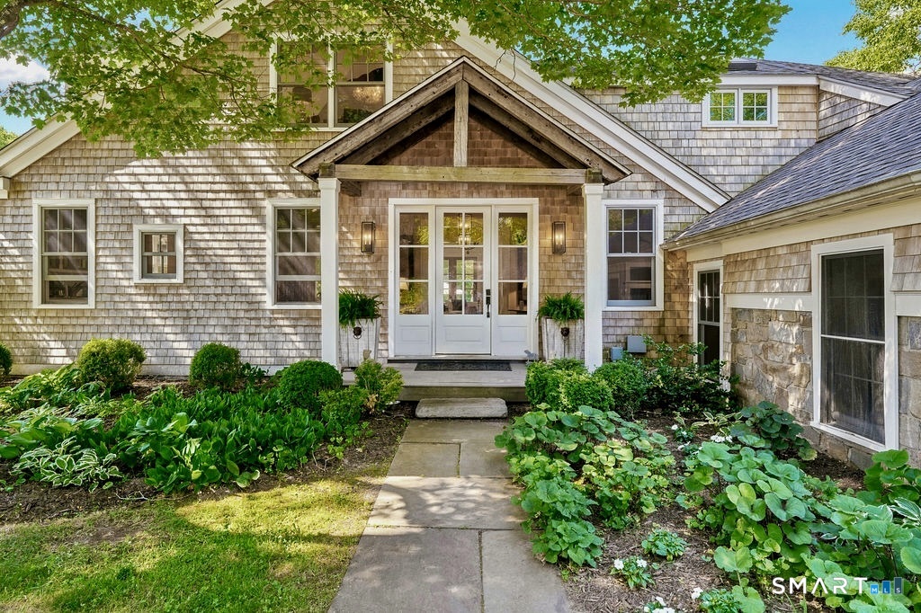 261-1 Grassy Hill Road Lyme, CT 06371 - Photo 2 of 40