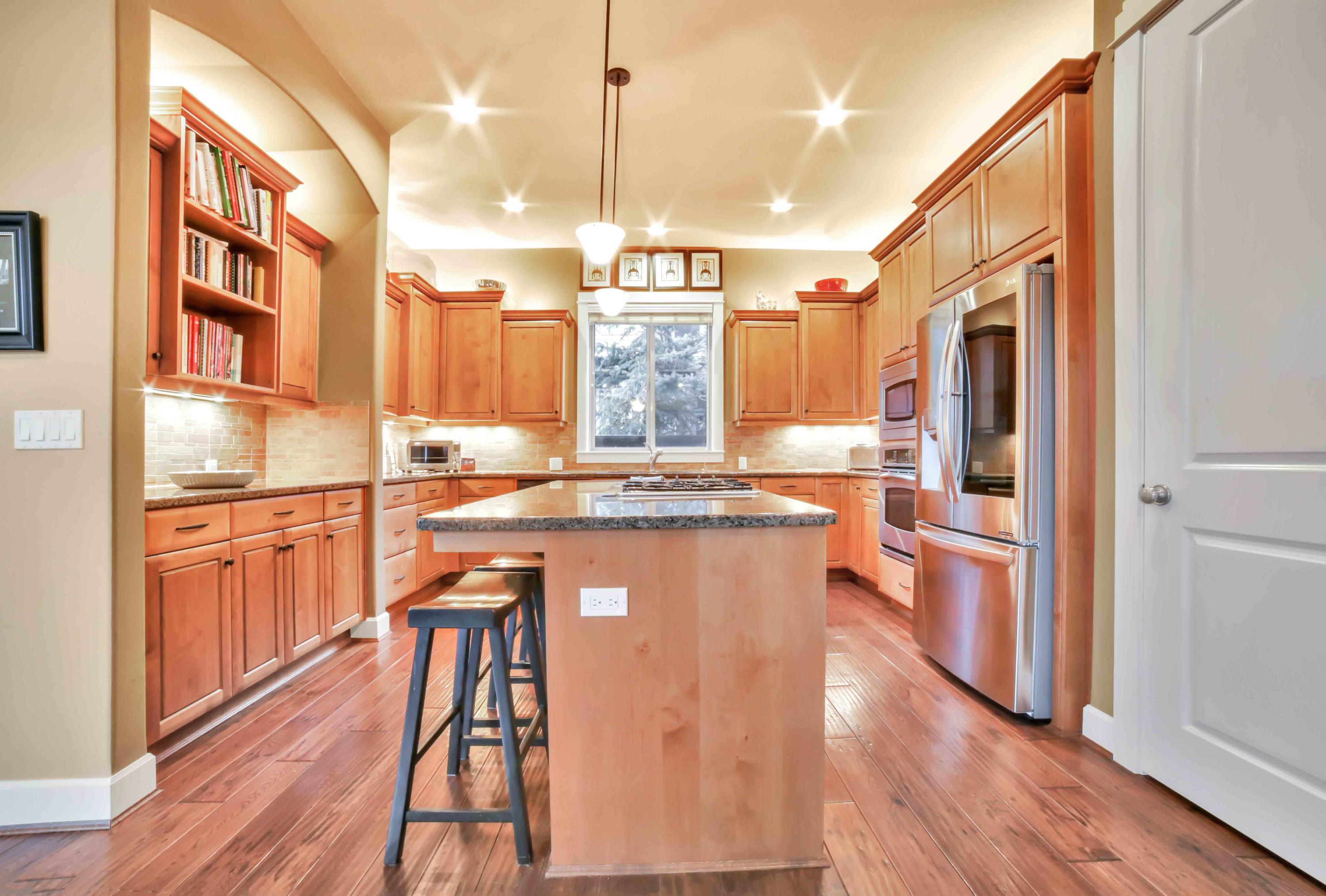 61106 Aspen Rim Lane Bend, OR 97702 - Photo 5 of 34 Aspen Rim-13