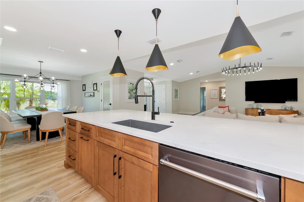 1208 Oak Hammock Road Sarasota, FL 34240 - Photo 20 of 83