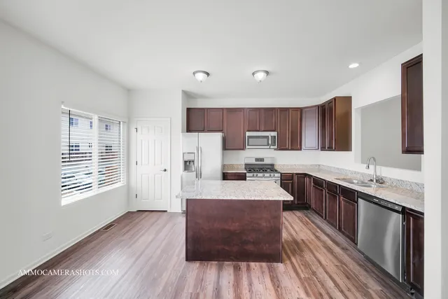 $275,000 | 1405 Manning Avenue, Montgomery, IL 60538