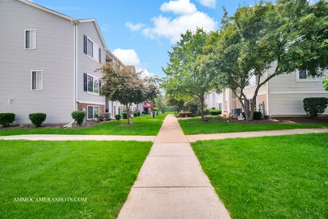 $275,000 | 1405 Manning Avenue, Montgomery, IL 60538