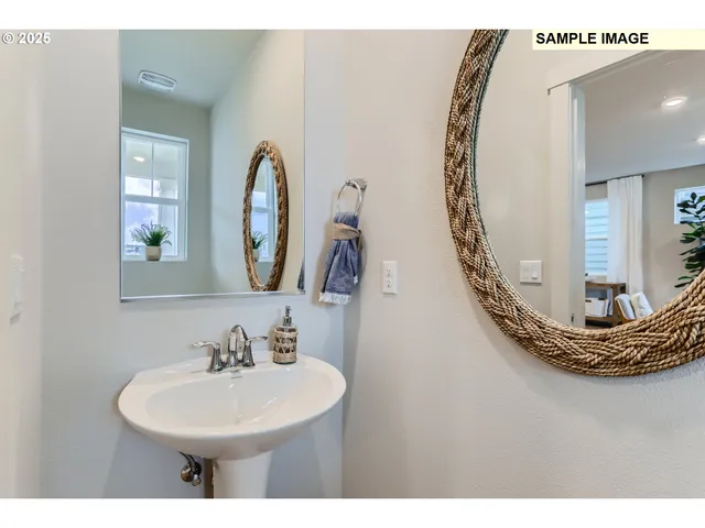 $447,900 | 1086 Legacy Street, Eugene, OR 97402