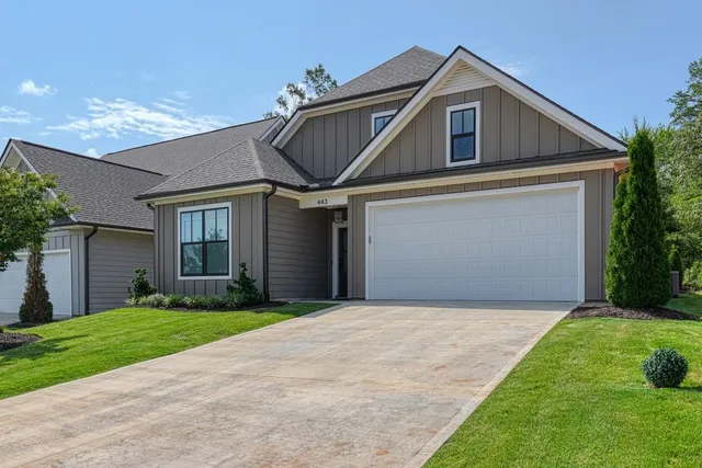 $500,000 | 443 Brunswick Lane, Inman, SC 29349