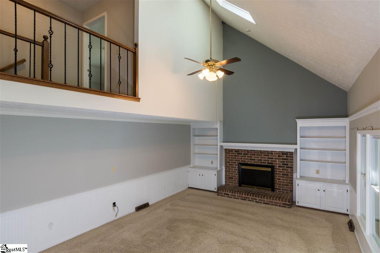141 Crosswinds Street Greer, SC 29650 - Photo 11 of 30 Gallery Image 11