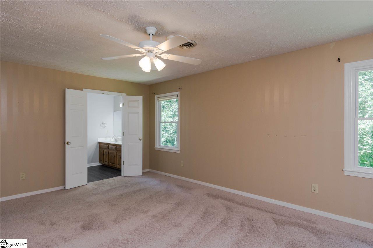 141 Crosswinds Street Greer, SC 29650 - Photo 14 of 30 Gallery Image 14