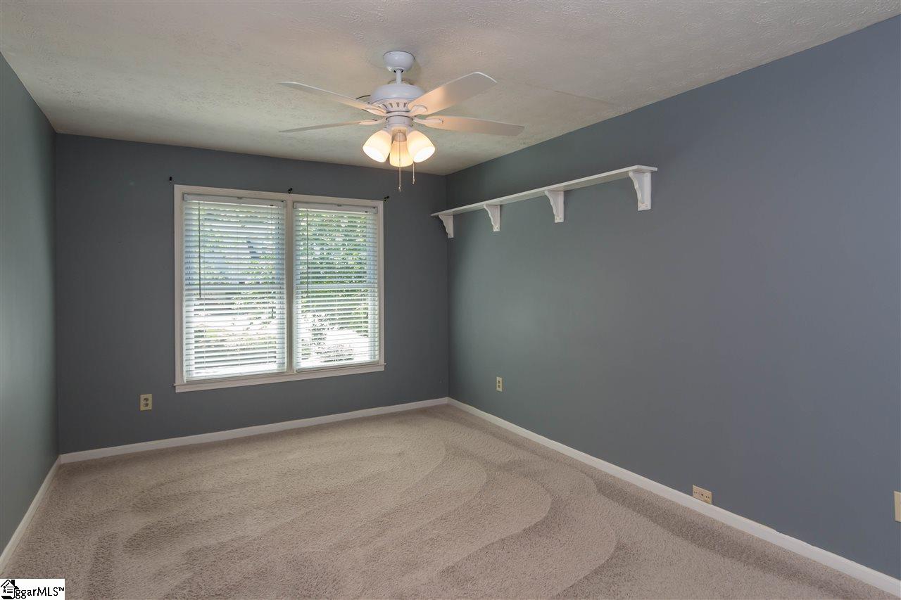 141 Crosswinds Street Greer, SC 29650 - Photo 17 of 30 Gallery Image 17
