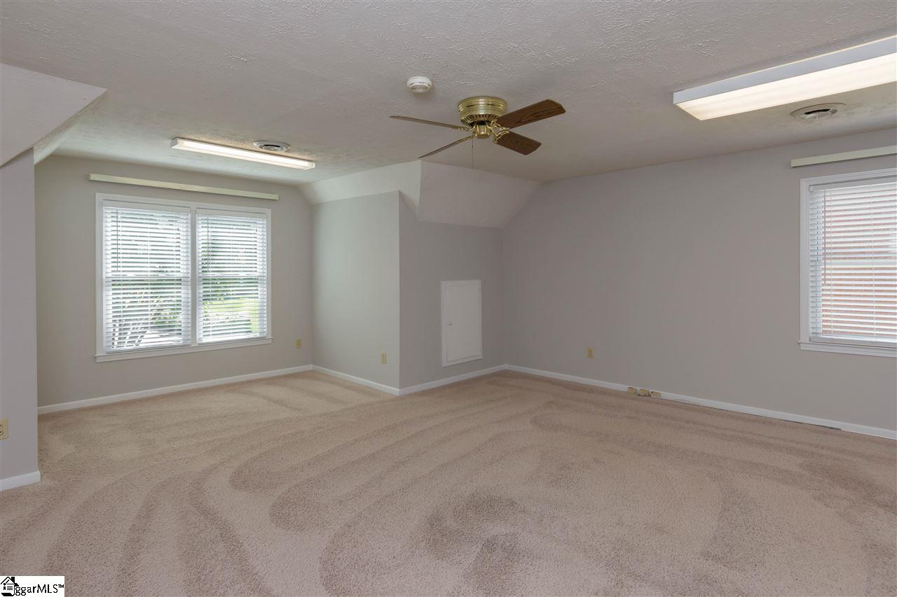 141 Crosswinds Street Greer, SC 29650 - Photo 24 of 30 Gallery Image 24