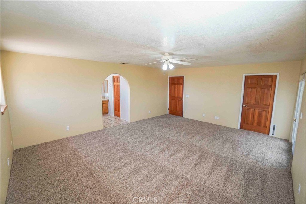 18633 Kamana Road Apple Valley, CA 92307 - Photo 23 of 50