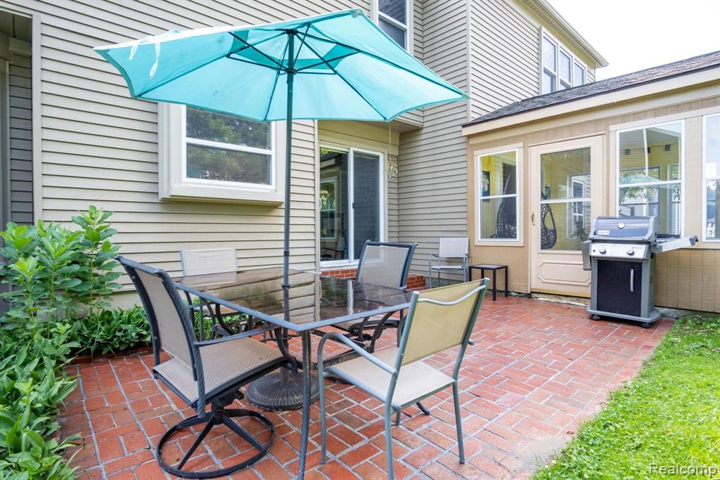 1639 Grandview Drive Rochester Hills, MI 48306 - Photo 26 of 29