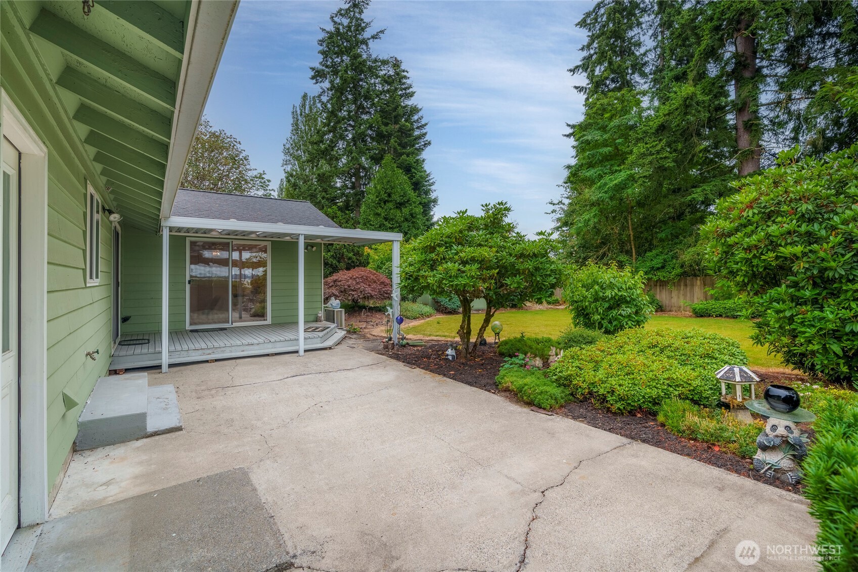 8811 Northeast 187th Street Bothell, WA 98011 - Photo 23 of 28