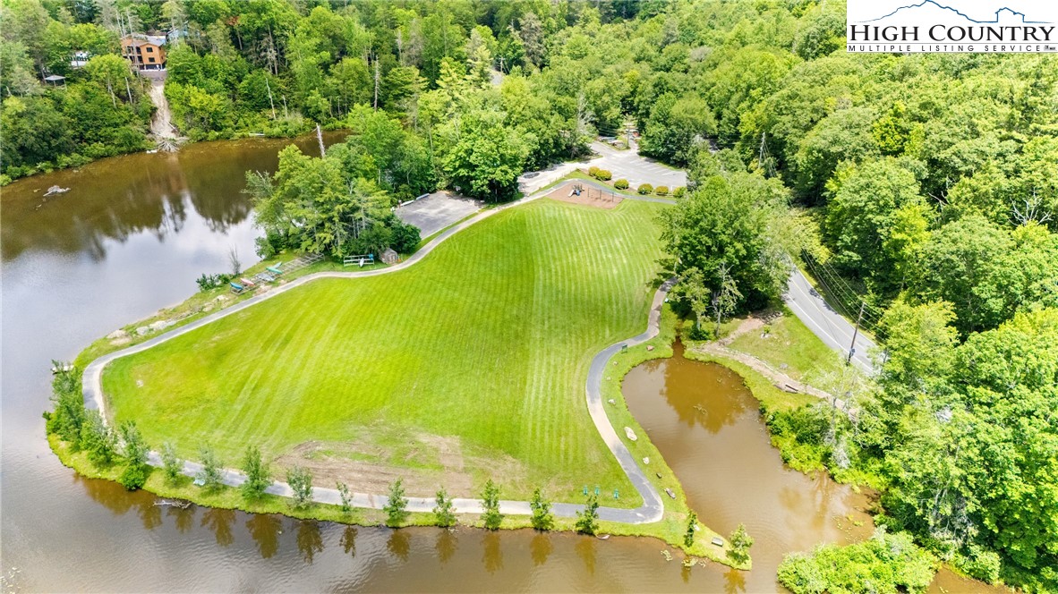 140 Pine View Road Newland, NC 28657 - Photo 27 of 30 a view of a swimming pool