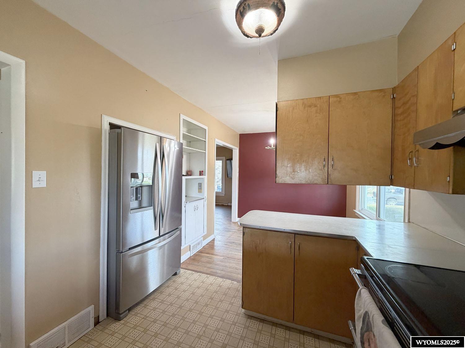 835 Garfield Street Lander, WY 82520 - Photo 9 of 24