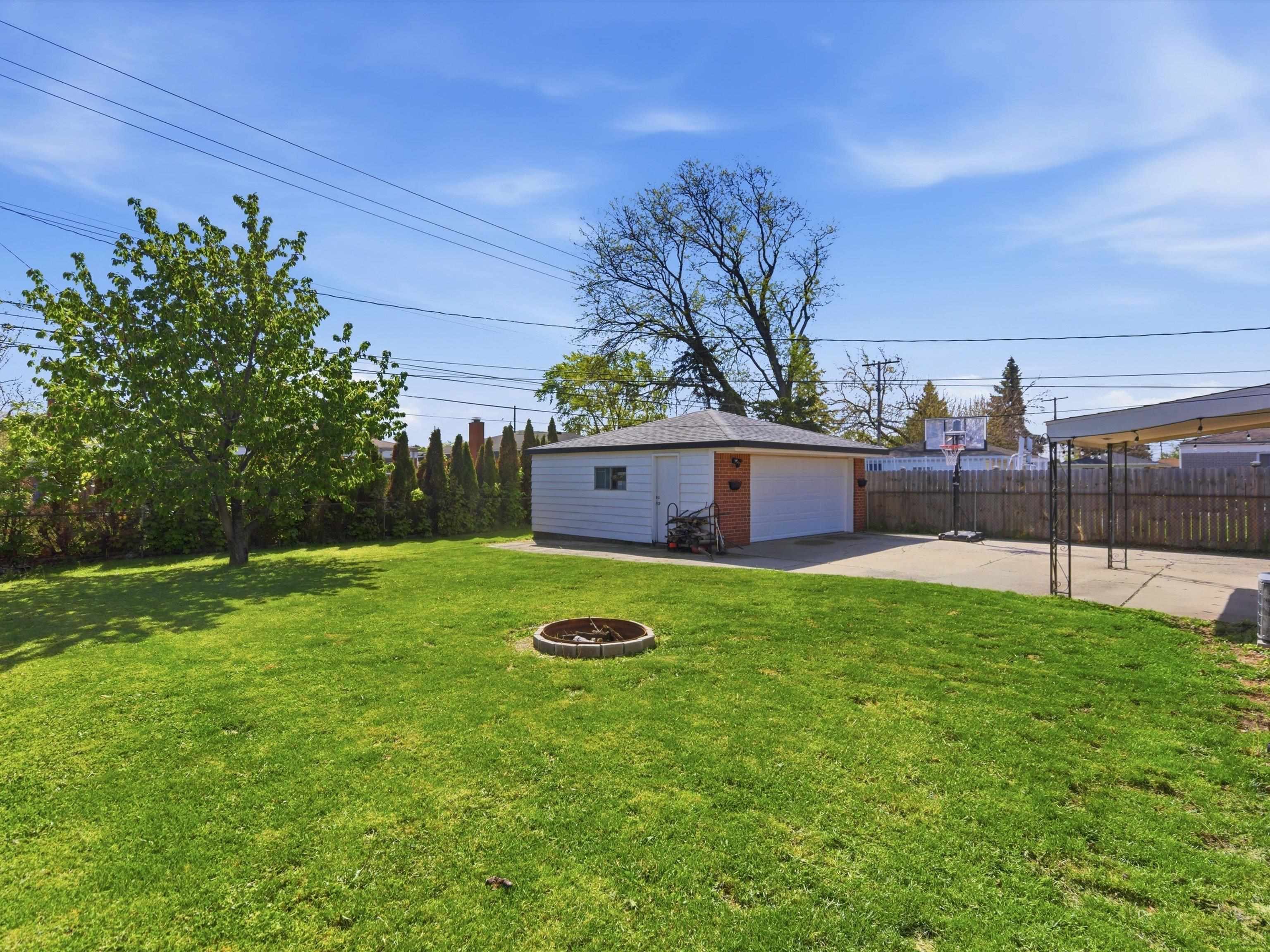 25542 Virginia Warren, MI 48091 - Photo 23 of 29