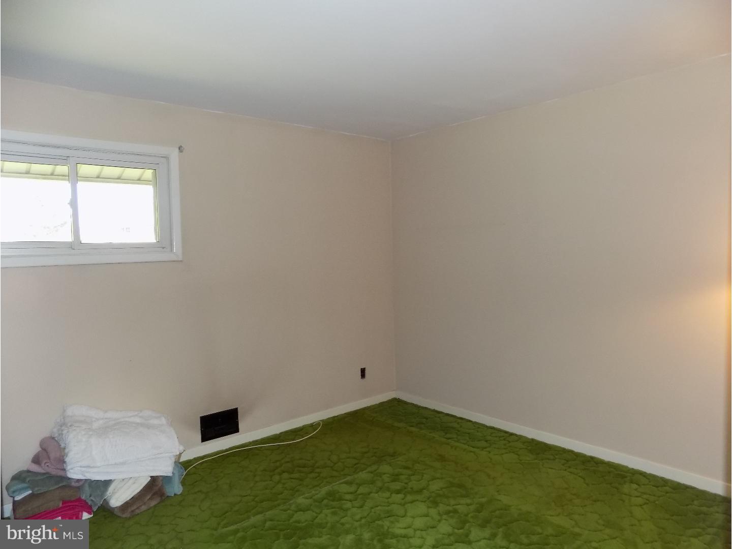 5 Lamont Road Burlington, NJ 08016 - Photo 22 of 25 Bedroom 2