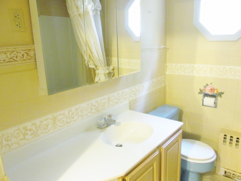 33 Horse Pond Road Shirley, MA 01464 - Photo 17 of 17 Gallery Image 17