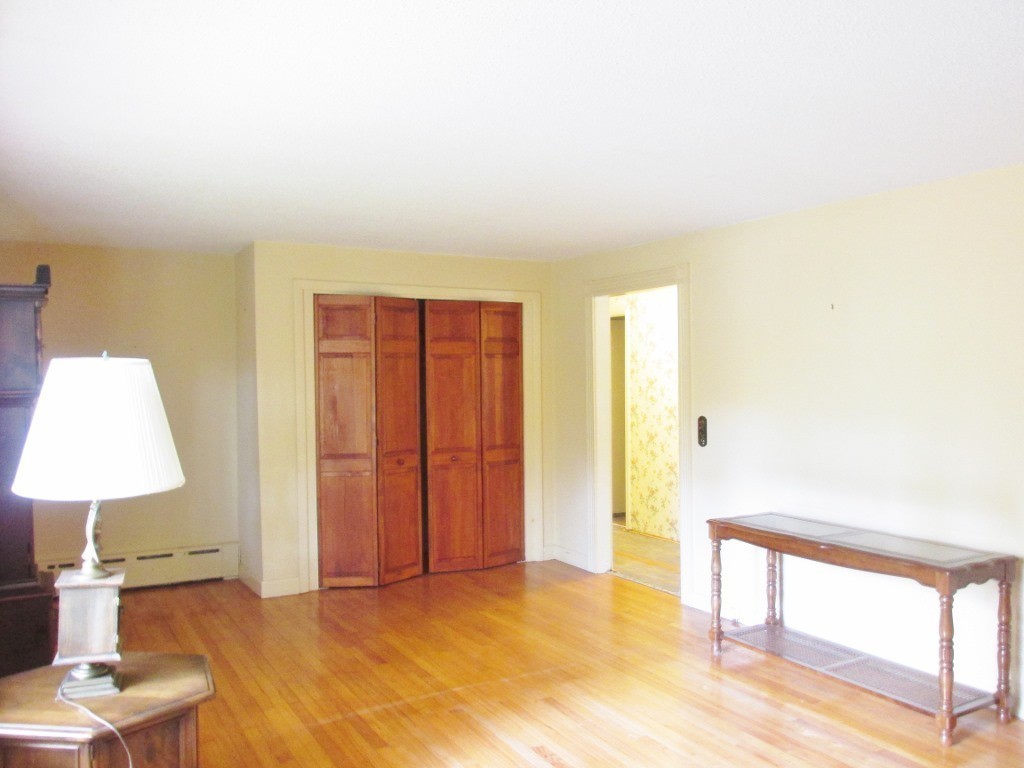 33 Horse Pond Road Shirley, MA 01464 - Photo 8 of 17 Gallery Image 8