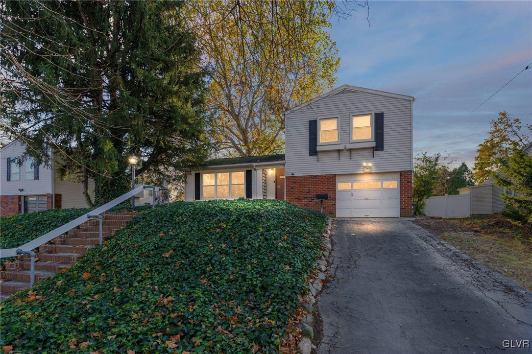 2515 Nottingham Road Bethlehem, PA 18017 - Photo 1 of 43 Gallery Image 1