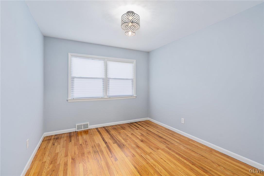 2515 Nottingham Road Bethlehem, PA 18017 - Photo 33 of 43 Gallery Image 33